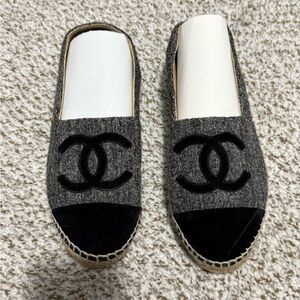 CHANEL Women's Black and Gray Espadrilles
